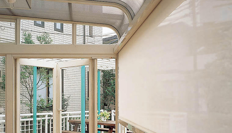 ロールスクリーン