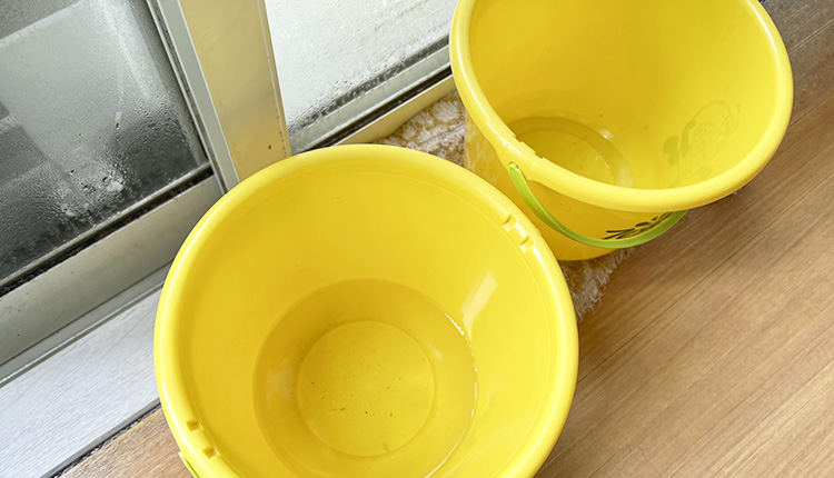 雨漏り