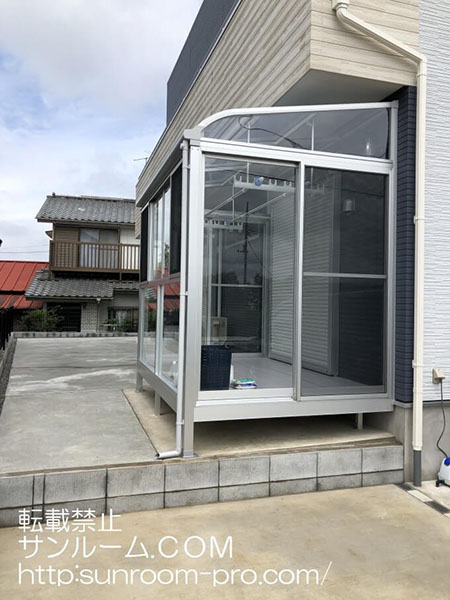 雨の日もしっかり洗濯物を干すことができます。