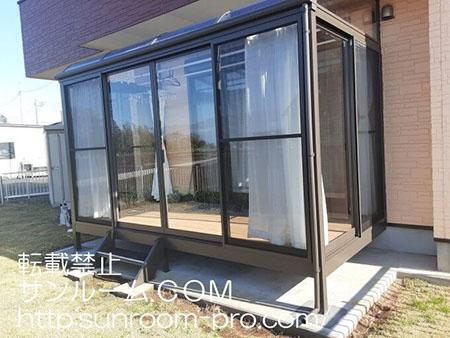 おかげ様で明るく綺麗なサンルームで気持ち良く過ごせます❗