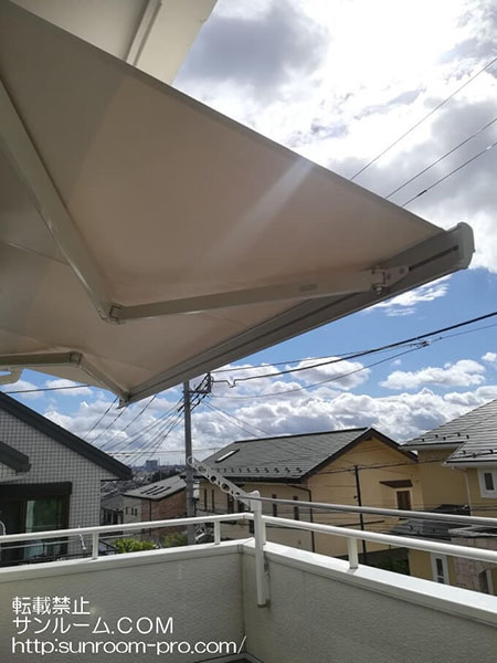 ベランダや室内の暑さがだいぶ和らぎ満足しています。