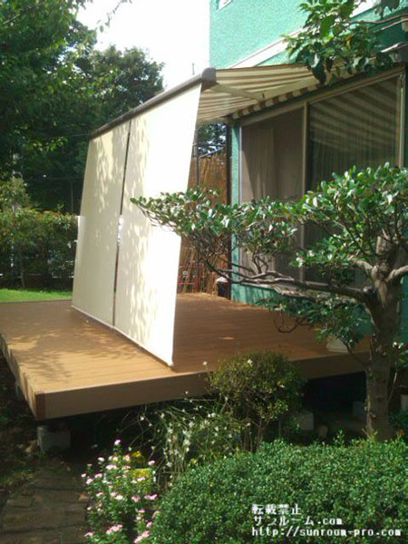 まるでペンションのデッキのようですね！と褒められました。