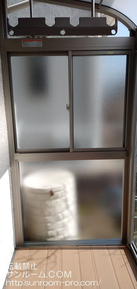 想像以上に素敵なサンルームで家族みんな喜んでおります。