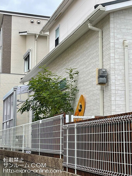 雨天でも勝手口が開閉できるようになりました！