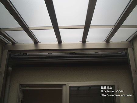 おかげさまで、洗濯物干し場&物置き場として活躍しています