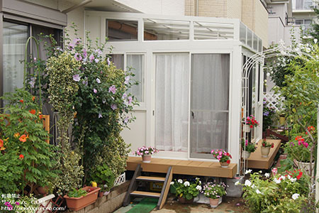 近々完成パーティーを近所の人達と開く予定です。