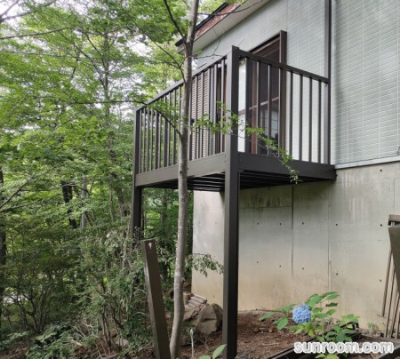 別荘バルコニー