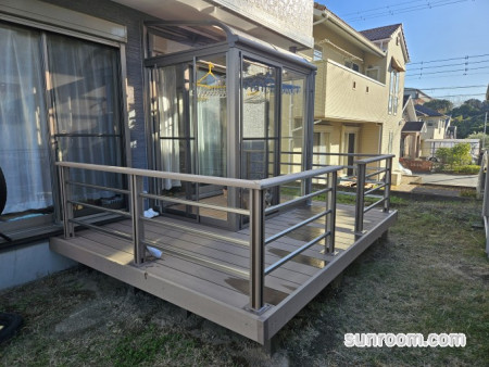 サンルーム&ウッドデッキ&ネコ