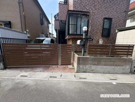 どんな建物にも合うデザインで満足です。