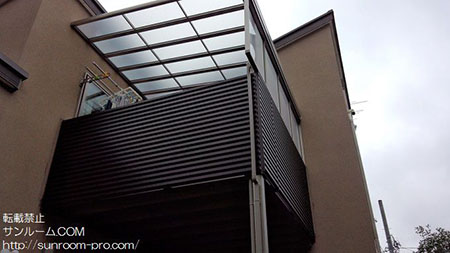 屋根に前面パネルを取り付けたこともあり雨の吹き込みも心配なさそうで、満足してます。