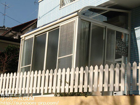 白を基調とした綺麗なサンルームです！