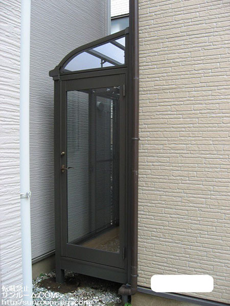 希望したとおりテラス囲いを設置していただきました。