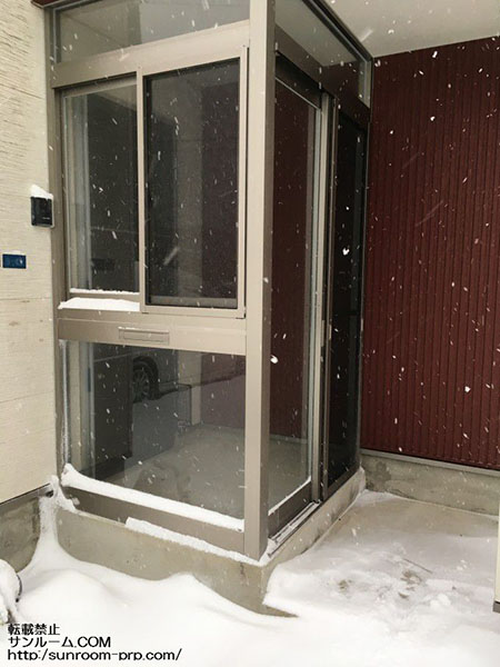 雪国の為、寒さ防止にとても役立っております。