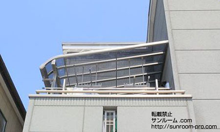 対応が早く料金も一番安かったので、サンルーム.COMさんにお願いしました。